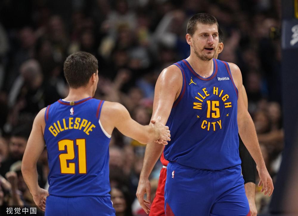 受国足帅位 受国足帅位