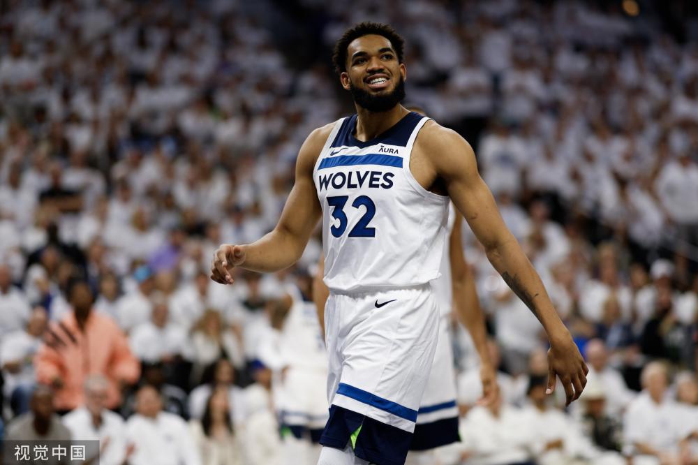 体育男篮世界杯：中国首战63-105不敌塞尔维亚