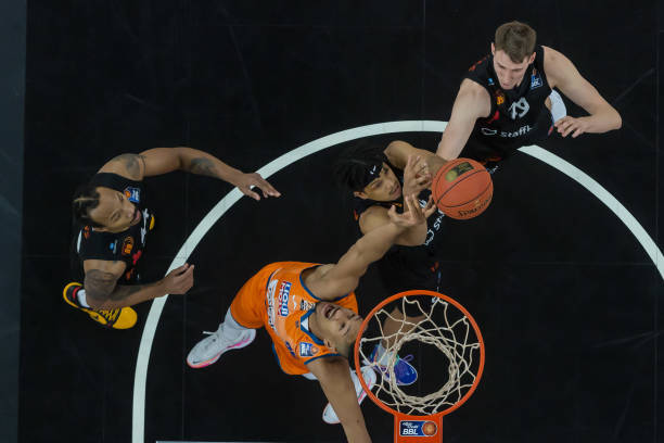 拜仁U14边锋赛义夫-里贝里：虎父无犬子？